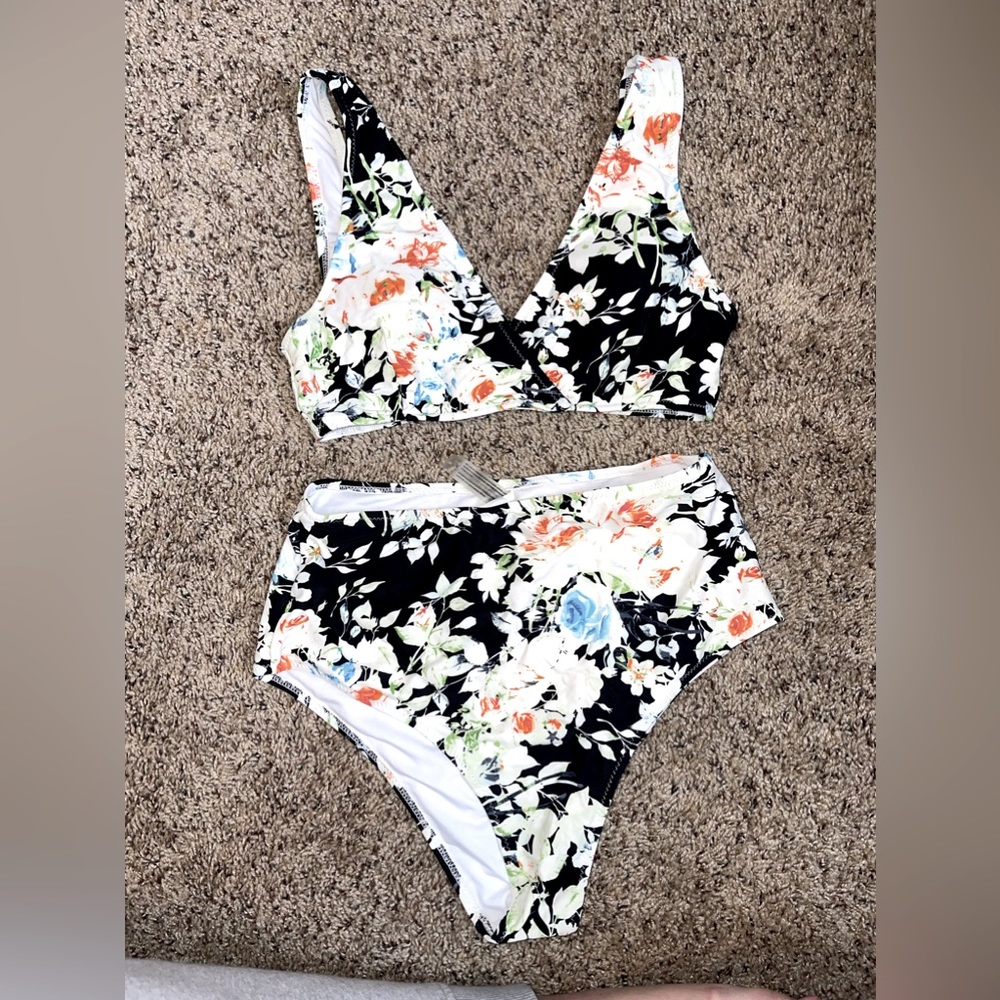 Cupshe Bikini